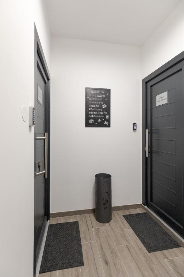 Apartman Downtown Dl ザグレブ エクステリア 写真